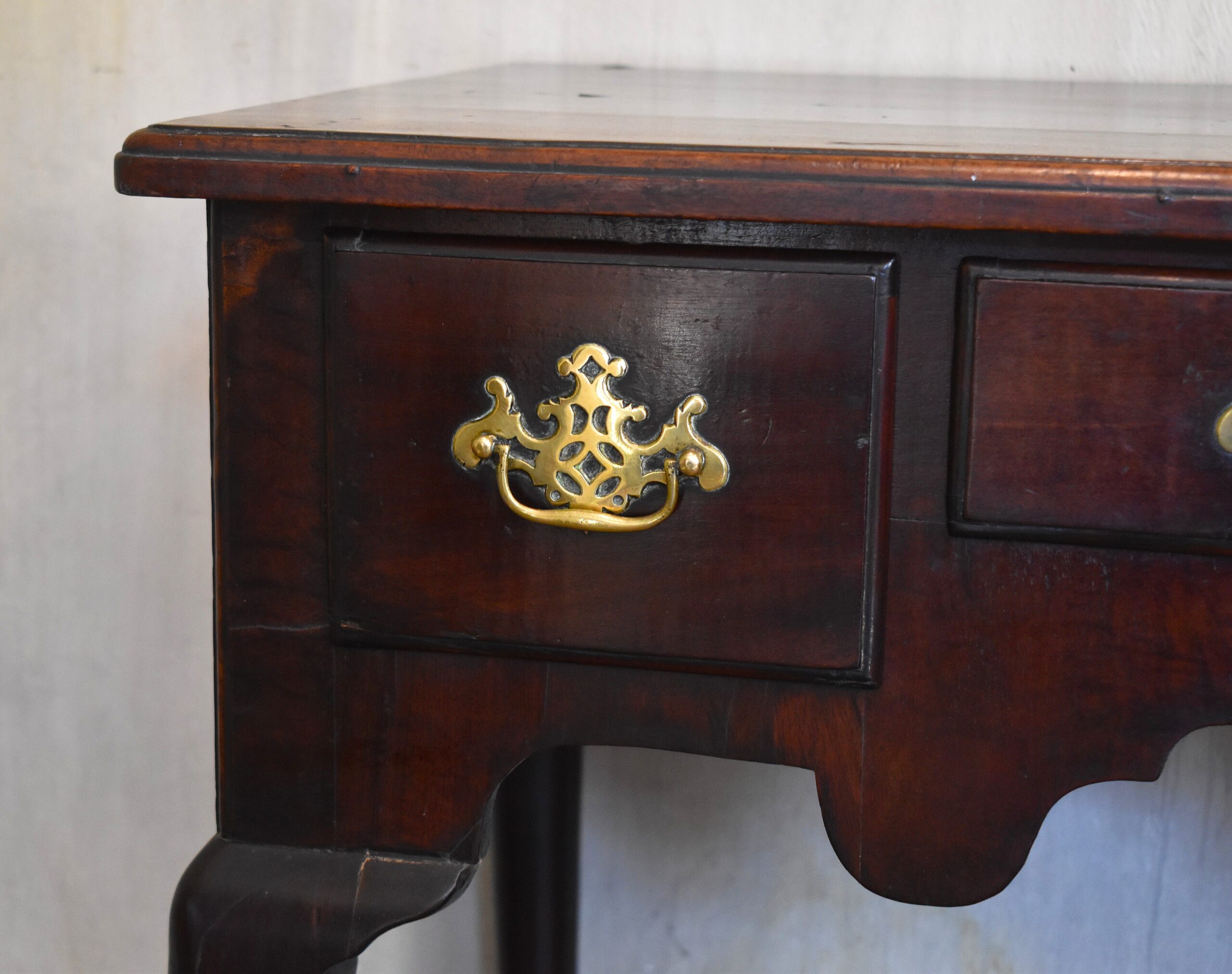 Georgian mahogany lowboy - Image 6