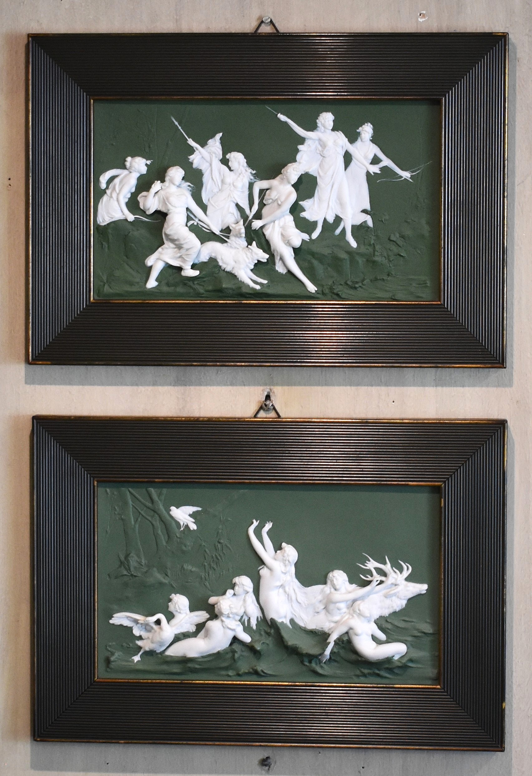 Pair of Dresden Art Nouveau plaques - Image 2