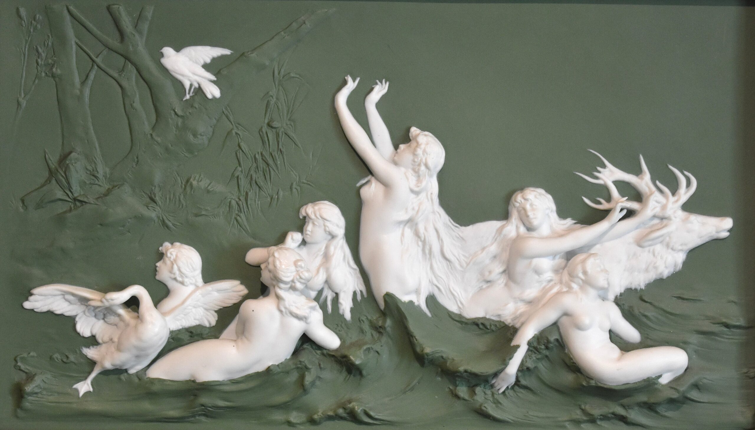 Pair of Dresden Art Nouveau plaques - Image 4